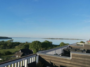 Apartment Isbiorn - 300m from the sea by Interhome